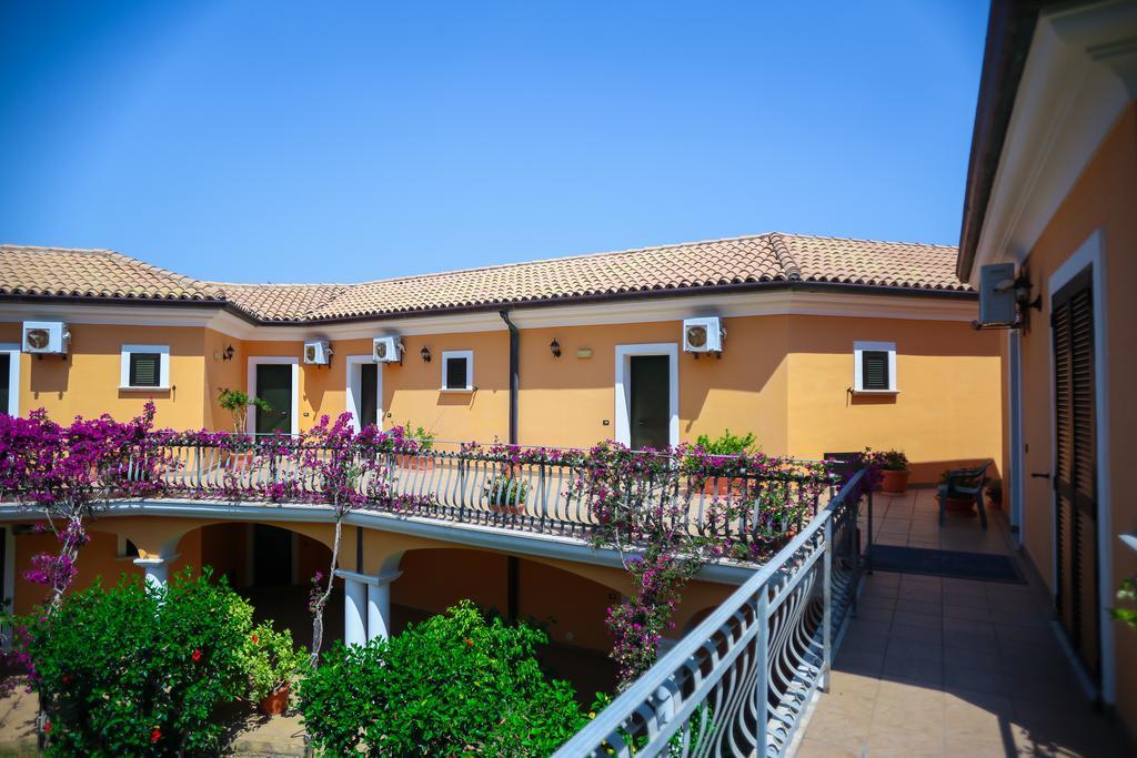 Villaggio Hotel Lido San Giuseppe Briatico Room photo