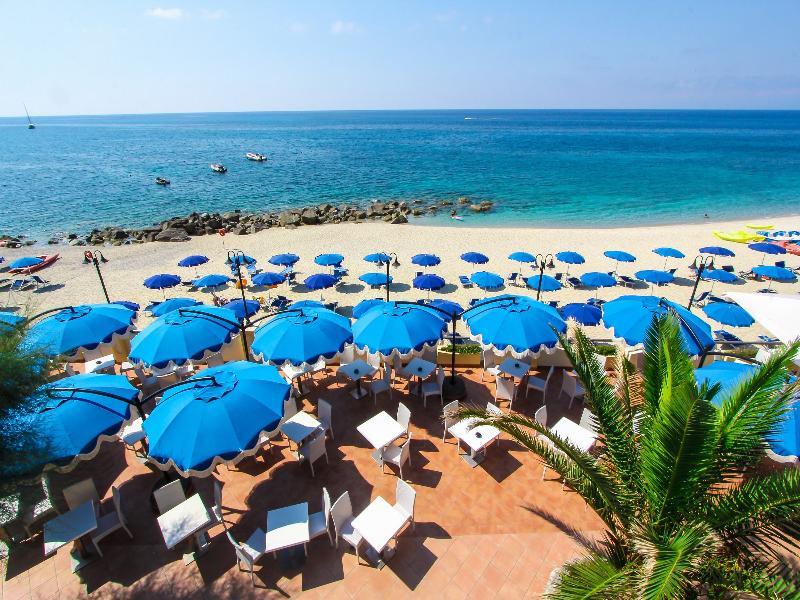 Villaggio Hotel Lido San Giuseppe Briatico Exterior photo